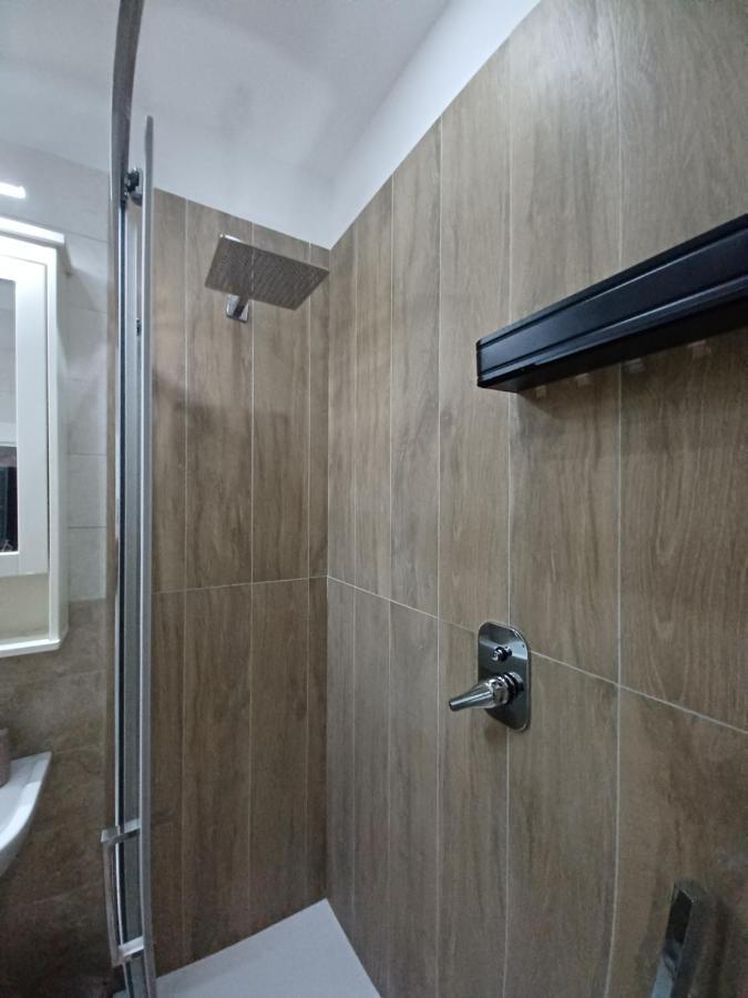 Residenza Napoletana Apartment Napoli Bagian luar foto
