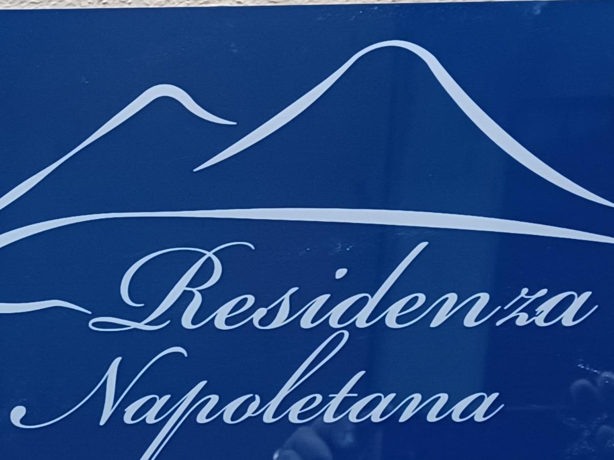 Residenza Napoletana Apartment Napoli Bagian luar foto